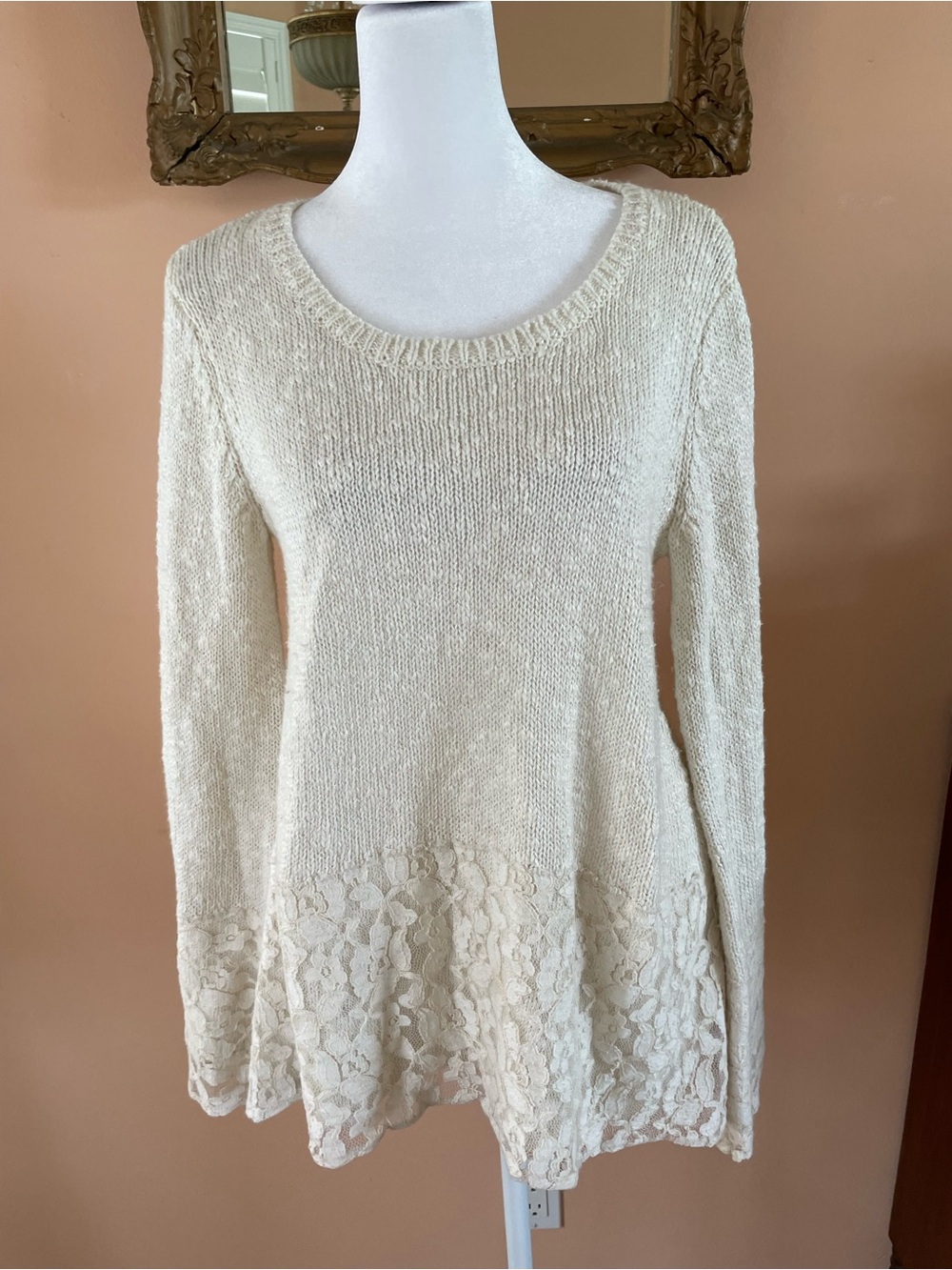 Cream Lace-Hem-Sleeve Cotton Acrylic Poly Pullover Knit Sweater  M